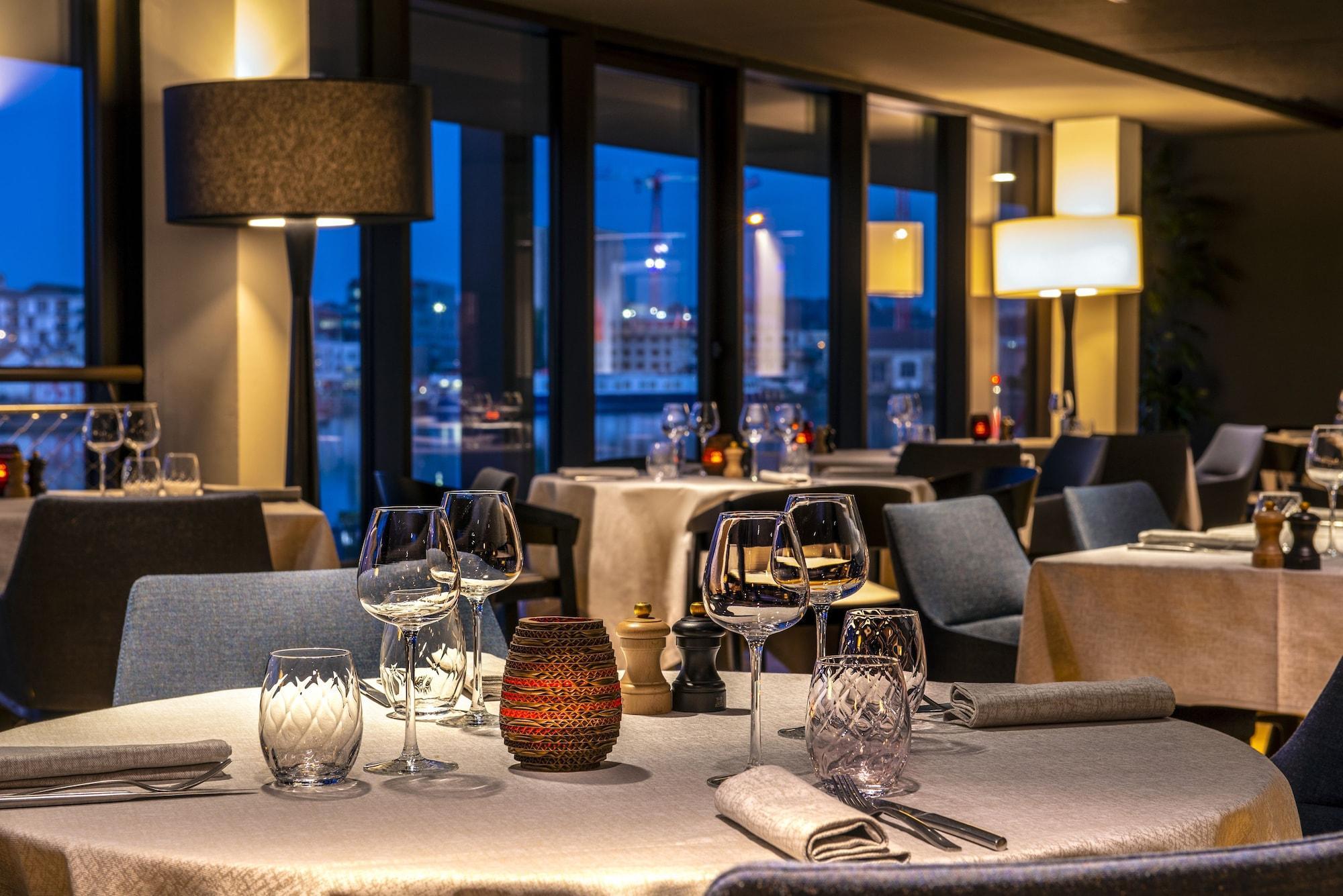 Radisson Blu Hotel 보르도 외부 사진